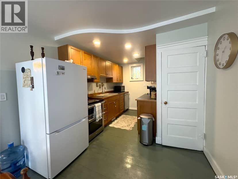 636 Mayer STREET — photo 11 of 27