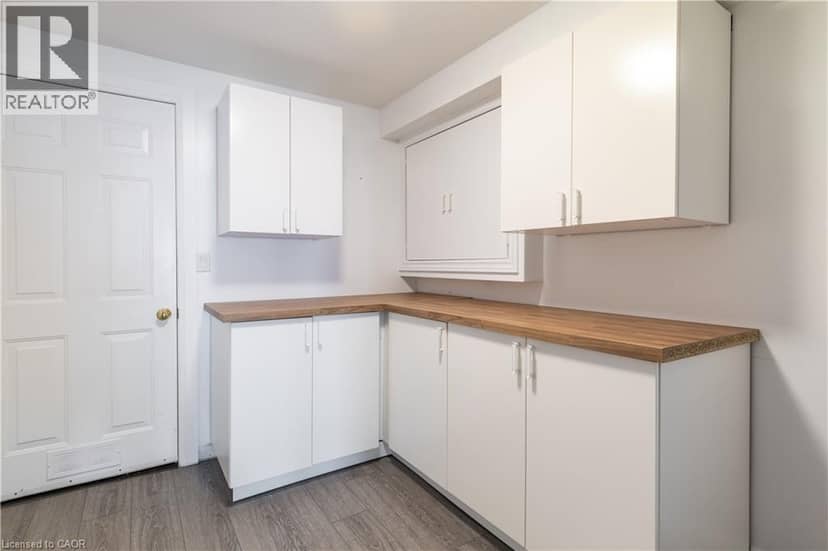 118 BROWN Street — photo 37 of 40