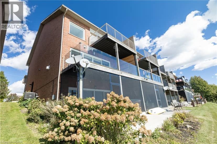 118 BROWN Street, Port Dover, photo 3