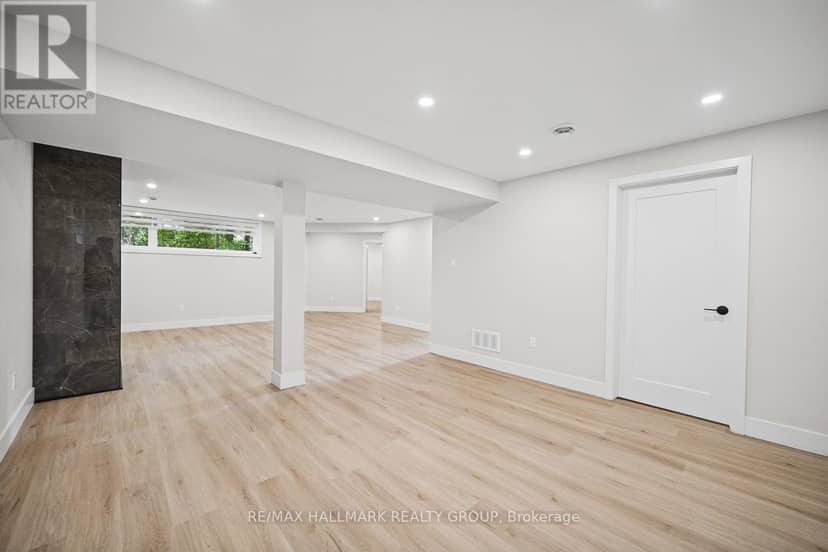 14 Kaymar Drive — photo 33 of 40