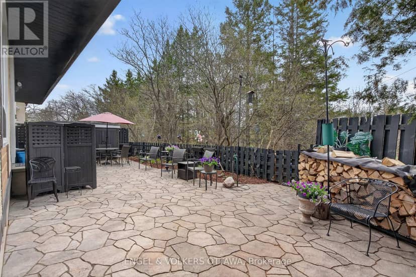 77 - 3344 Uplands Drive — photo 32 of 36