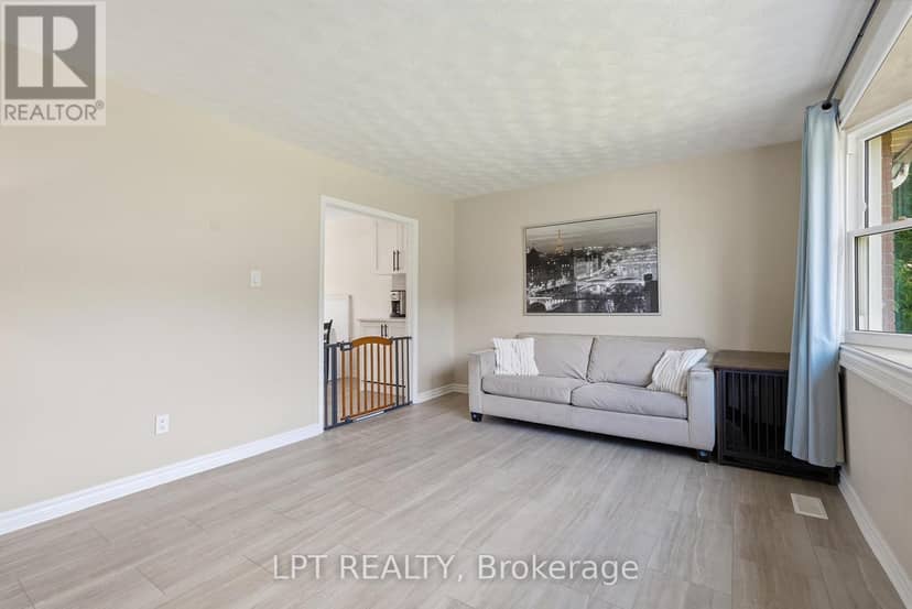 1467 Meadow Road N, Ottawa, photo 5