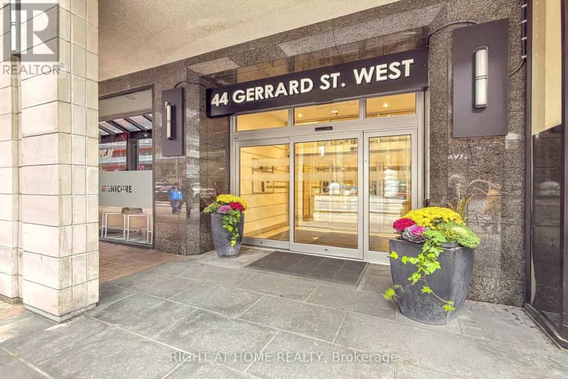 909 - 44 Gerrard Street W, Toronto, photo 2