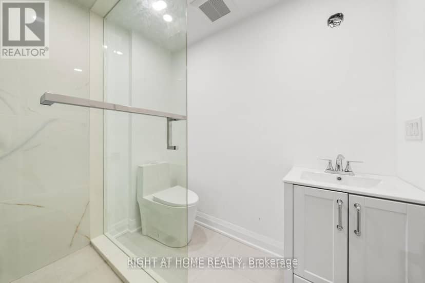 147 Forman Avenue — photo 19 of 21