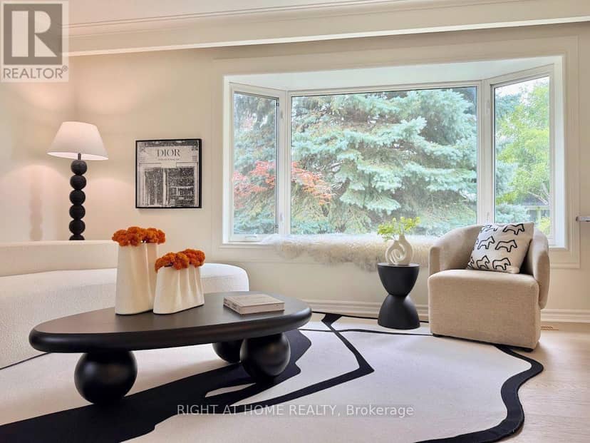 315 Roywood Crescent, Newmarket, photo 5