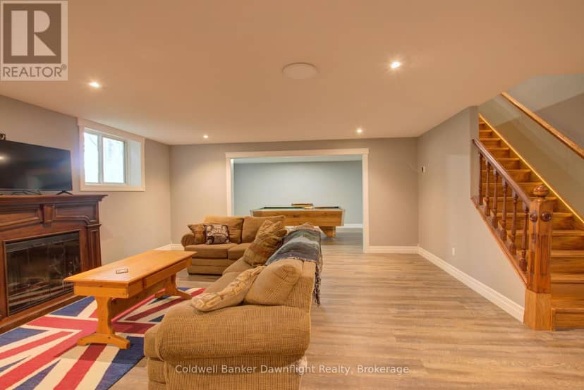 54 Lorne Avenue — photo 26 of 40