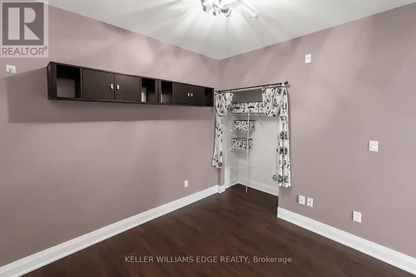 413 - 128 Garden Drive — photo 18 of 35