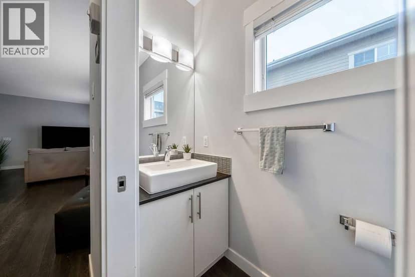 22 West Coach Manor SW — photo 10 of 26