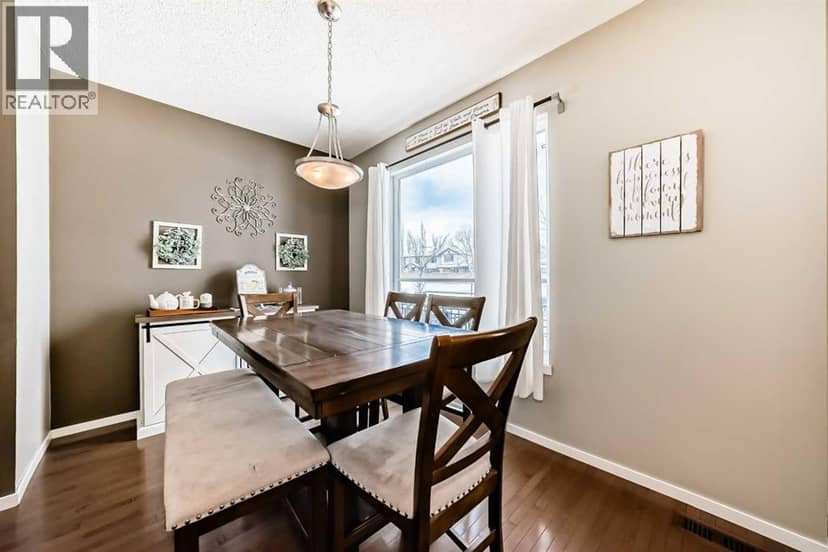 63 Chapalina Square SE — photo 10 of 40