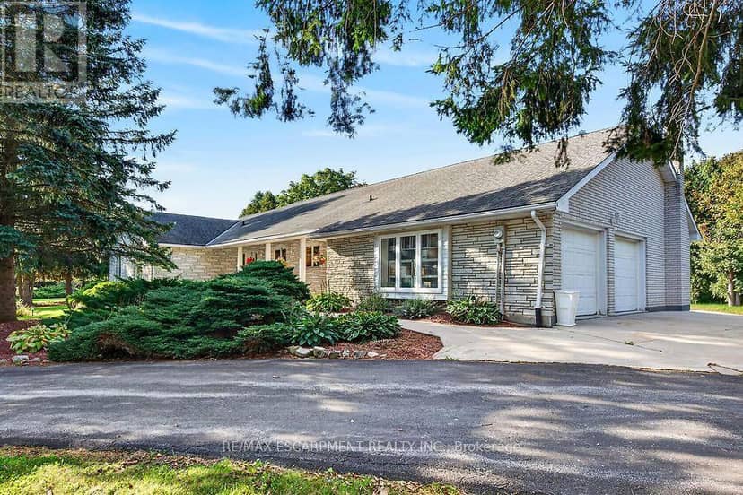 2 Karendale Crescent, Hamilton, photo 2
