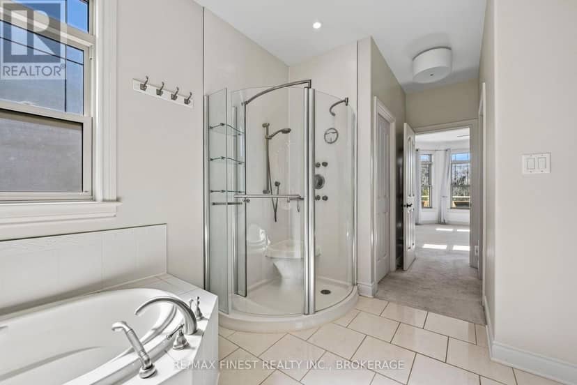 710 Kananaskis Drive — photo 21 of 40