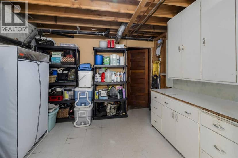 93009 211 range Road — photo 35 of 40