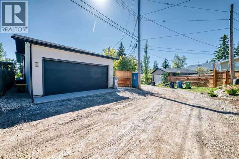 5831 Lodge Crescent SW, Calgary, photo 7