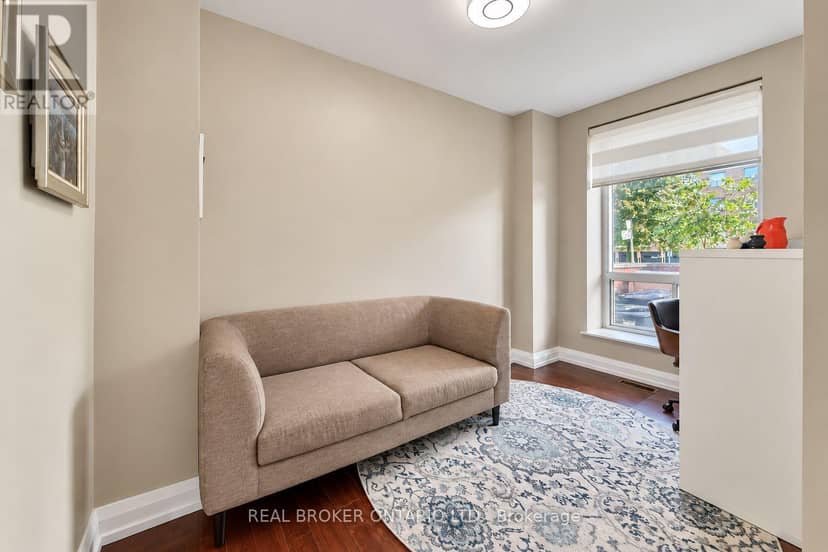 3 - 69 Upper Canada Drive — photo 19 of 40