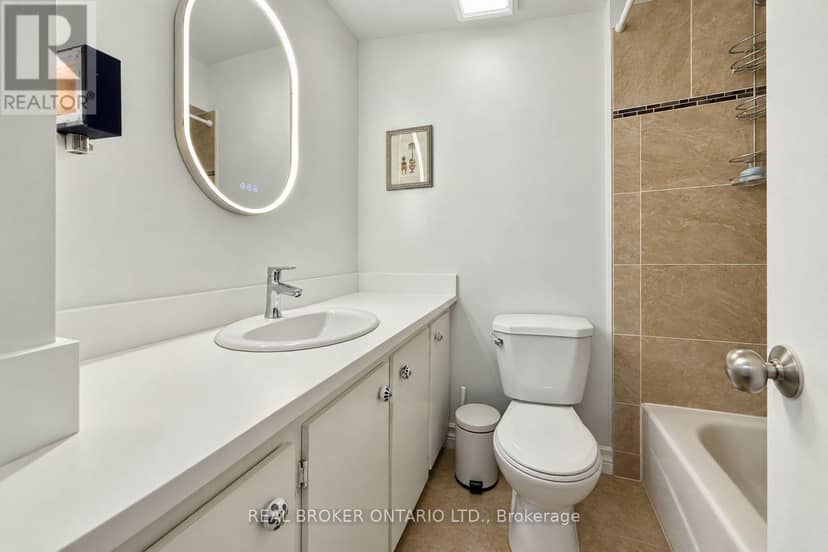 3 - 69 Upper Canada Drive — photo 24 of 40