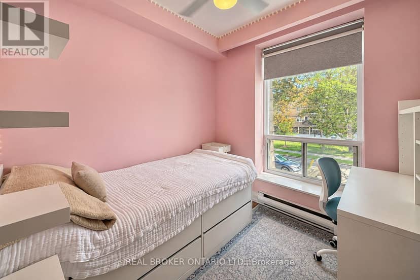 3 - 69 Upper Canada Drive — photo 26 of 40