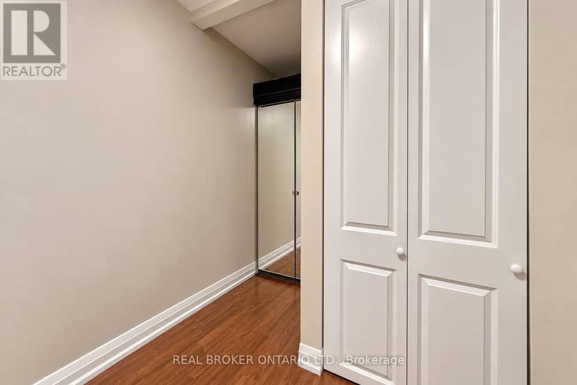 3 - 69 Upper Canada Drive — photo 31 of 40