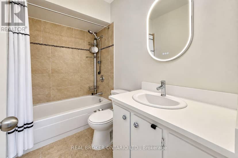 3 - 69 Upper Canada Drive — photo 33 of 40