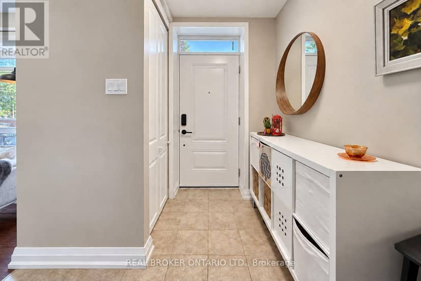 3 - 69 Upper Canada Drive, Toronto, photo 5