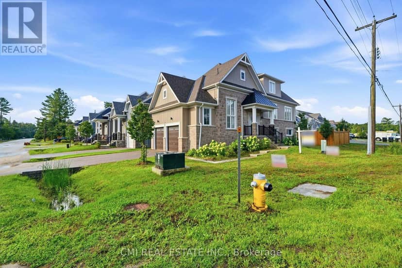 3205 Mosley Street, Wasaga Beach, photo 3