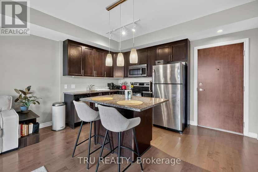 404 - 655 Beauparc Private — photo 16 of 40