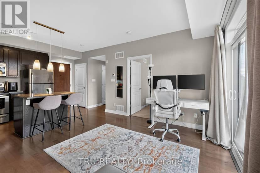 404 - 655 Beauparc Private — photo 7 of 40