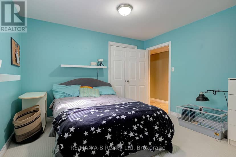 224 Morenz Drive — photo 33 of 40