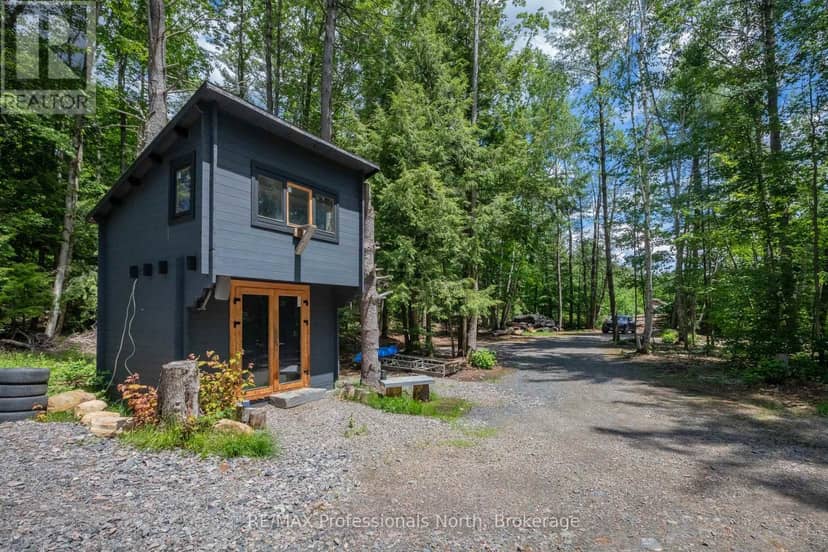 1219 Medora Lake Road, Muskoka Lakes