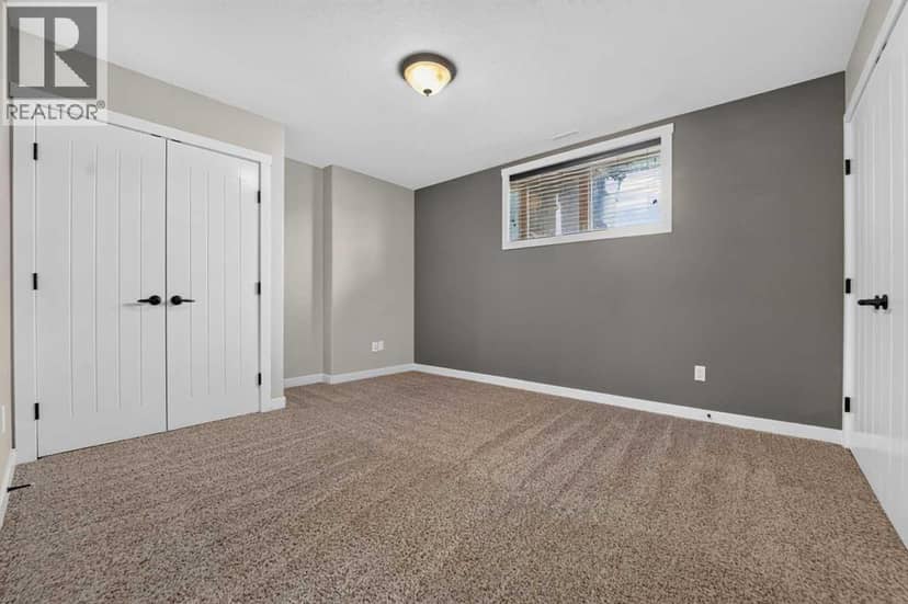 5, 3814 Sundance Close — photo 33 of 35