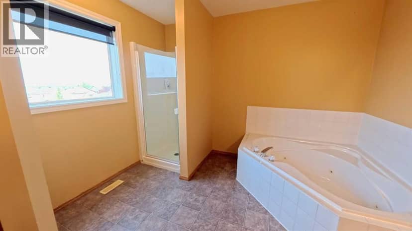 210 Panamount Hill NW — photo 23 of 36