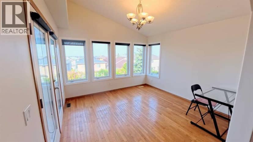 210 Panamount Hill NW — photo 12 of 36