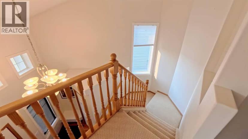 210 Panamount Hill NW — photo 17 of 36