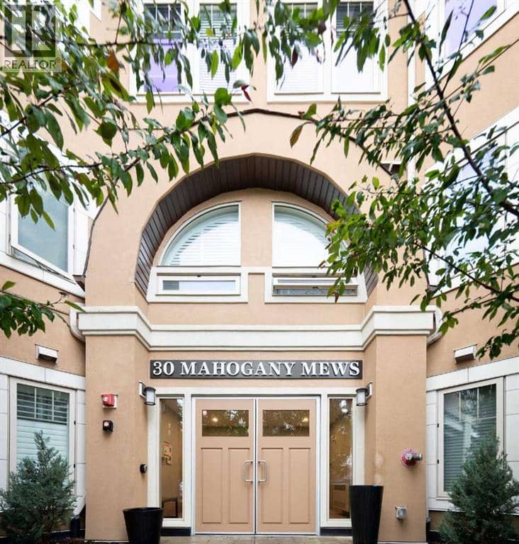 112, 30 Mahogany Mews SE, Calgary, photo 2