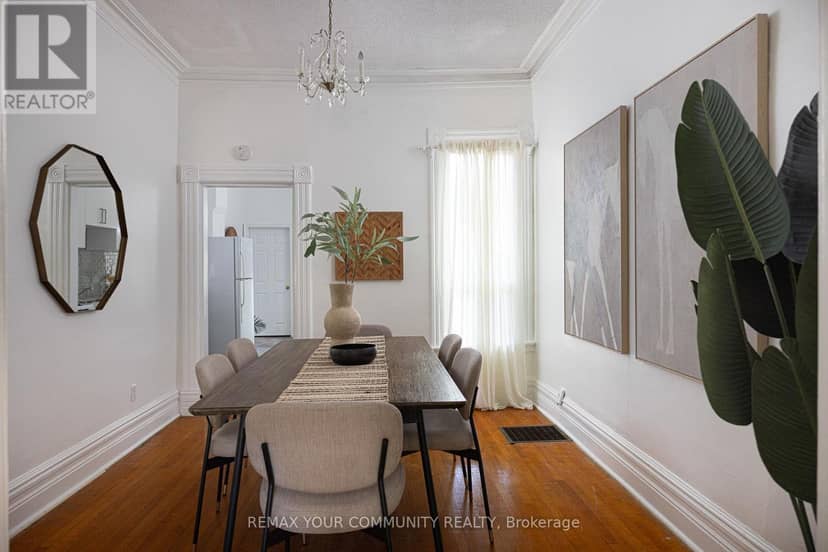 200 Albany Avenue, Toronto, photo 7