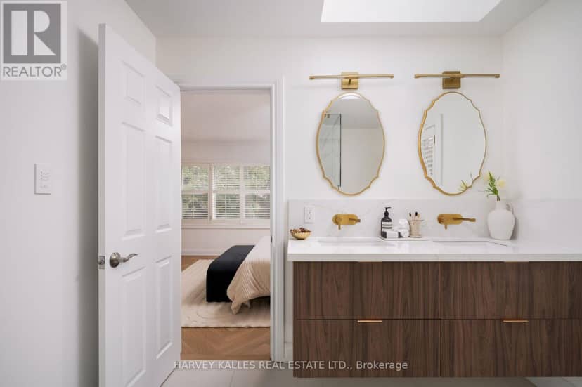 131 Rosewell Avenue — photo 12 of 18