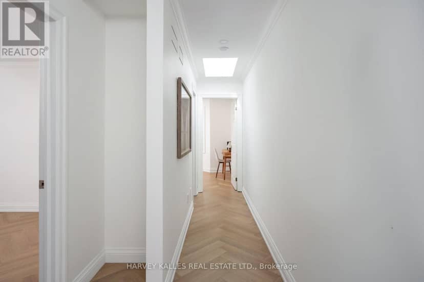 131 Rosewell Avenue — photo 14 of 18