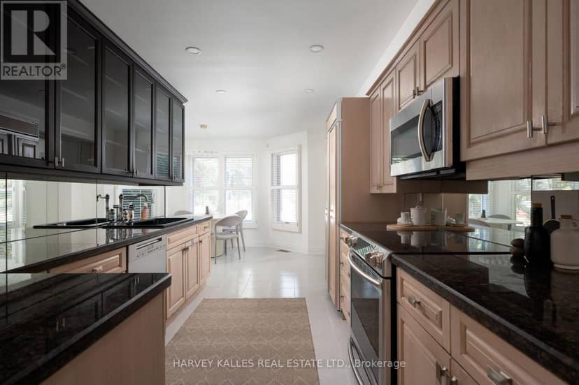 131 Rosewell Avenue — photo 6 of 18