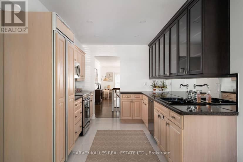131 Rosewell Avenue — photo 7 of 18