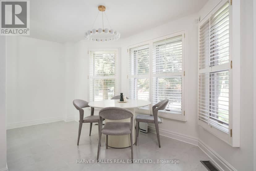 131 Rosewell Avenue — photo 8 of 18