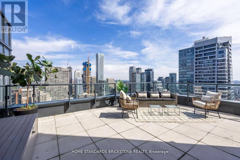 3907 - 955 Bay Street, Toronto, photo 3