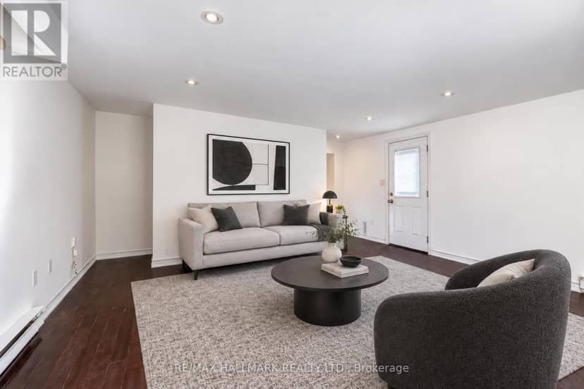 14 Saunders Road — photo 12 of 40