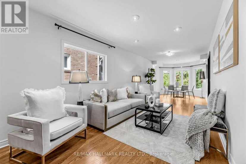 106 Larratt Lane, Richmond Hill, photo 5