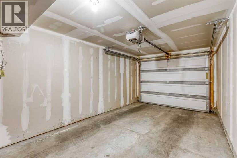 513 Cranford  SE — photo 12 of 15