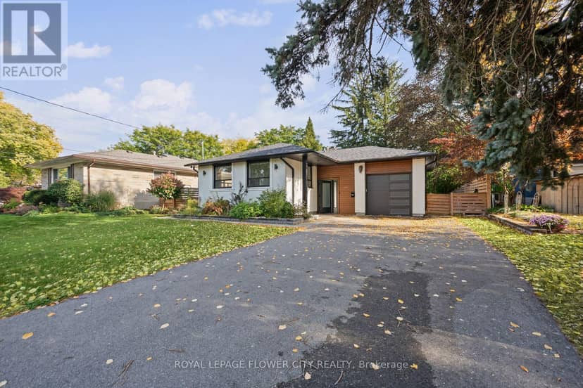 1812 Christopher Road, Mississauga