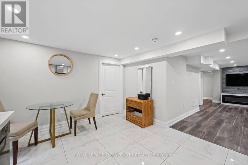 1812 Christopher Road — photo 34 of 40