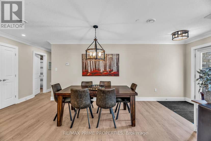 110 - 320 Sugarcreek Trail S — photo 19 of 40