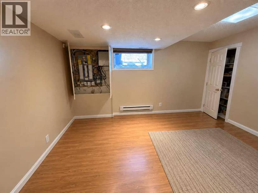 76 Valley Creek Crescent NW, Calgary, photo 5