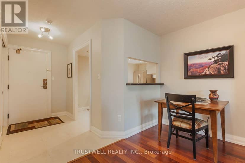 206 - 5444 Yonge Street, Toronto, photo 2