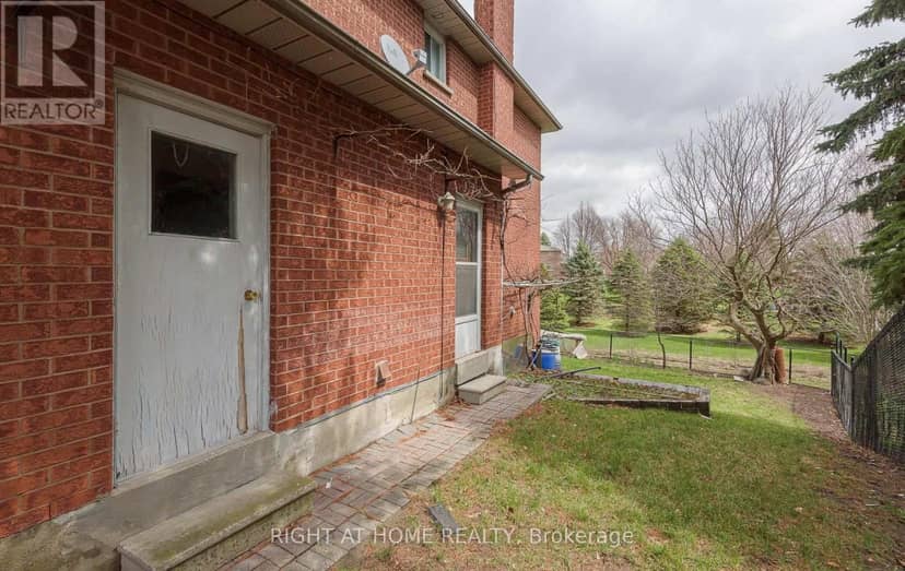 19 Western Skies Court — photo 22 of 38