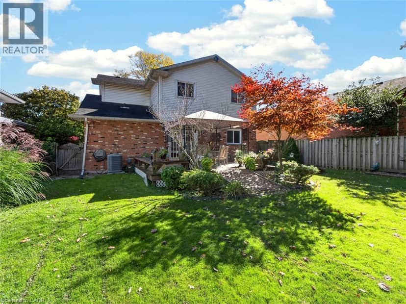 133 LEASIDE Drive — photo 34 of 40